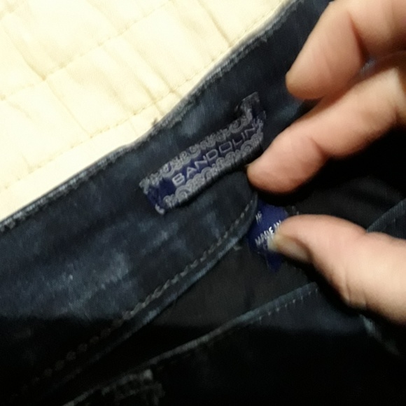 Darkwash denim capris - Picture 2 of 4